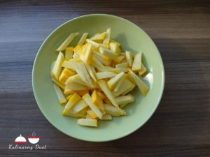 Sałatka z pieczoną dynią, fetą i oliwkami 18