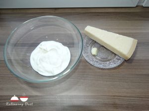 Sos śmietanowo czosnkowy z natką pietruszki 2